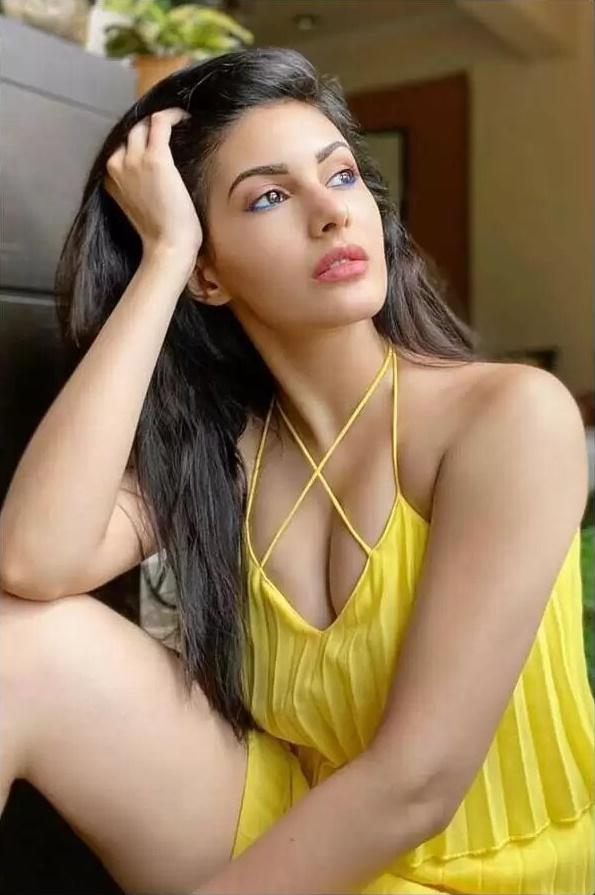 Amyra Dastur