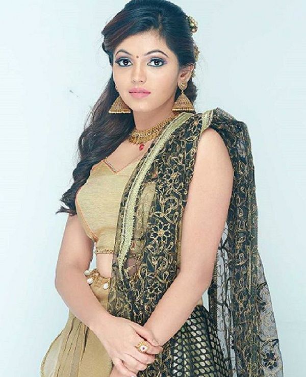 Athulya Ravi