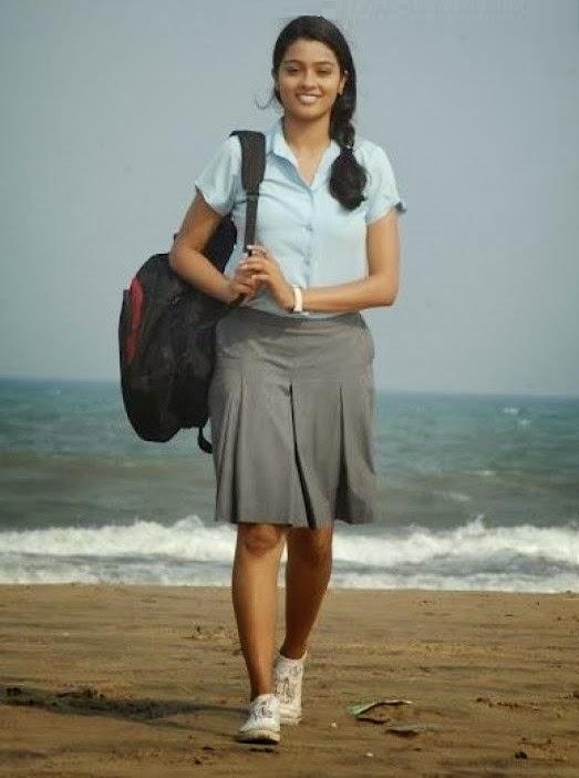 oviya helen