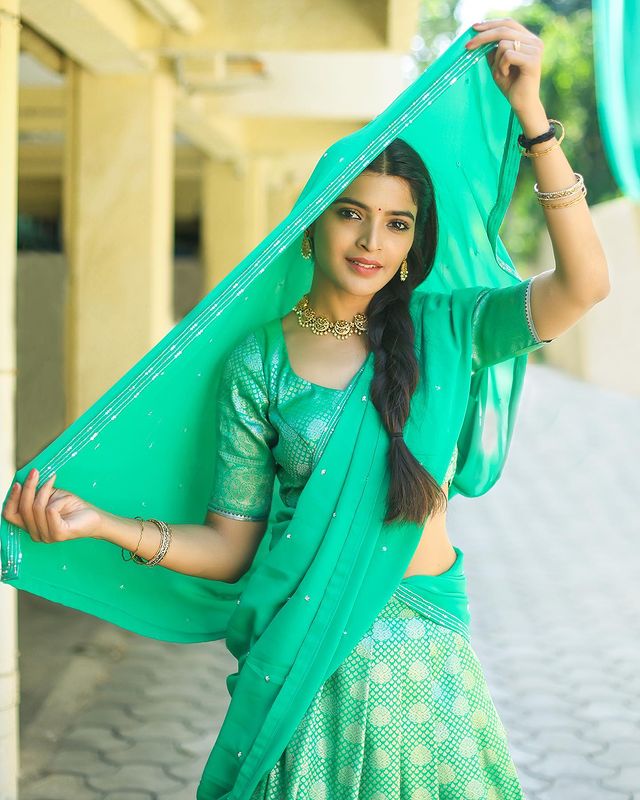meenakshi dixit